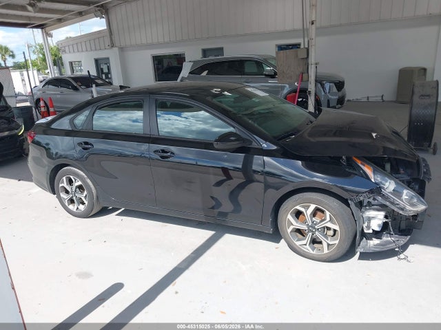 Продажа на аукционе авто 2021 Kia Forte Lxs, vin: 3KPF24ADXME266488, номер лота: 45315025
