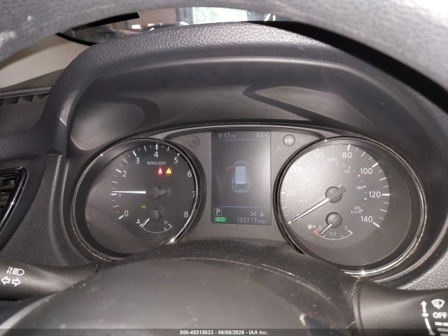 KNMAT2MVXLP527262 Nissan Rogue S Intelligent Awd