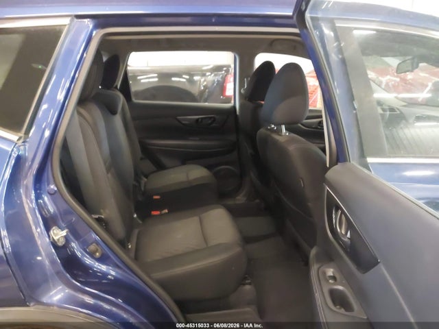 KNMAT2MVXLP527262 Nissan Rogue S Intelligent Awd