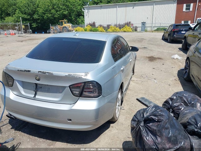 Aukcja sprzedaży 2006 Bmw 330i, vin: WBAVB33536KR81816, numer aukcji: 45315043