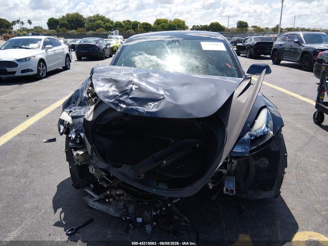 2018 Tesla Model 3 Long Range/performance მანქანა იყიდება აუქციონზე, vin: 5YJ3E1EB8JF068709, აუქციონის ნომერი: 45315063