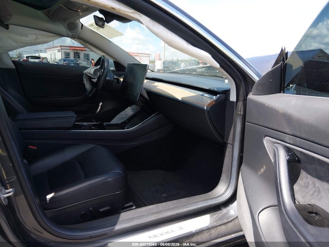 2018 Tesla Model 3 Long Range/performance მანქანა იყიდება აუქციონზე, vin: 5YJ3E1EB8JF068709, აუქციონის ნომერი: 45315063