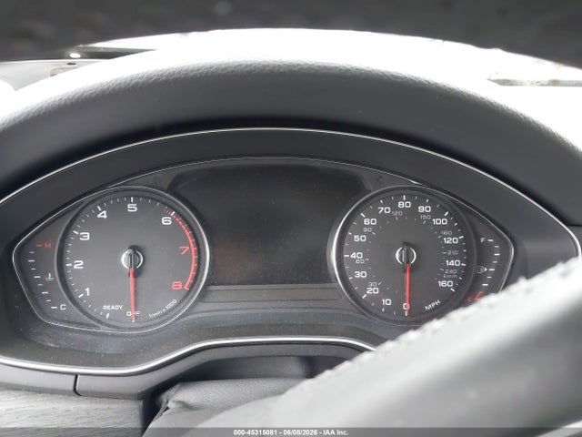 WAUWNGF56JN017913 Audi A5 2.0t Premium