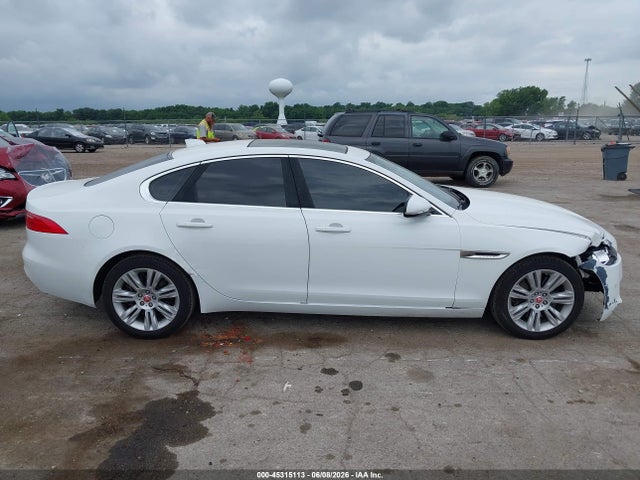 Продаж на аукціоні авто 2017 Jaguar Xf 35t Premium, vin: SAJBD4BV1HCY34934, номер лоту: 45315113
