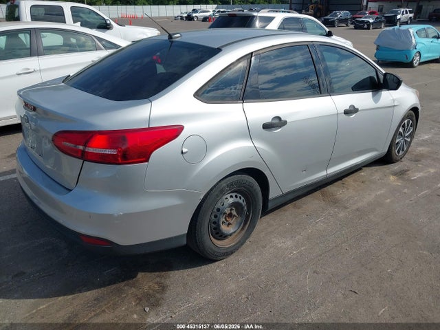 2015 Ford Focus S მანქანა იყიდება აუქციონზე, vin: 1FADP3E29FL219707, აუქციონის ნომერი: 45315137