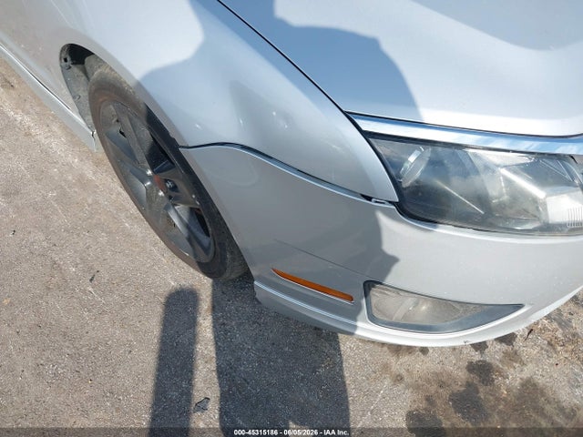 2010 Ford Fusion Sport მანქანა იყიდება აუქციონზე, vin: 3FAHP0KC2AR197458, აუქციონის ნომერი: 45315186