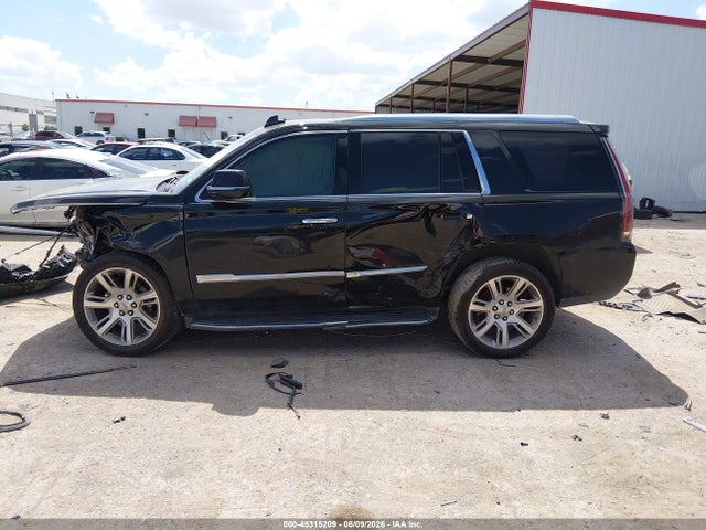 2018 Cadillac Escalade Luxury მანქანა იყიდება აუქციონზე, vin: 1GYS3BKJ8JR135865, აუქციონის ნომერი: 45315209