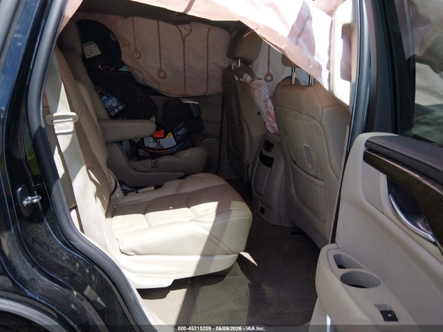 2018 Cadillac Escalade Luxury მანქანა იყიდება აუქციონზე, vin: 1GYS3BKJ8JR135865, აუქციონის ნომერი: 45315209