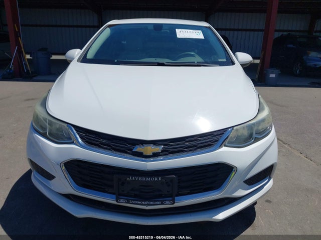 Aukcja sprzedaży 2018 Chevrolet Cruze Ls Auto, vin: 1G1BC5SM4J7104120, numer aukcji: 45315219