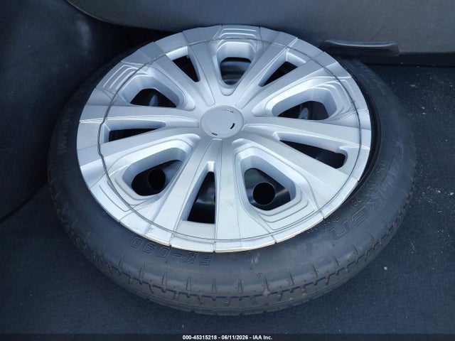Toyota Prius Le 2020 JTDKARFUXL3113963 Image 12