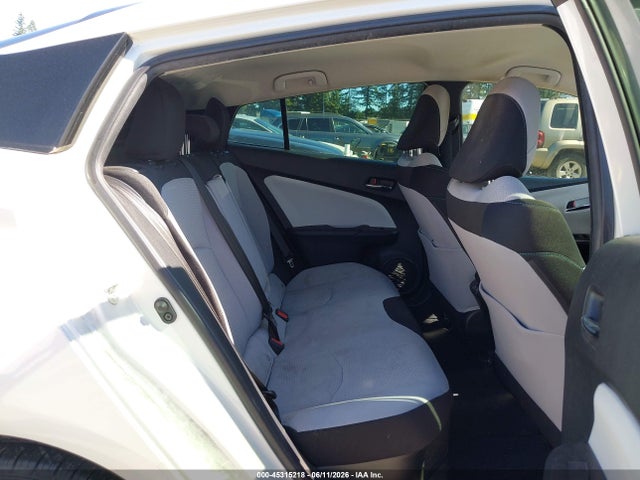 Toyota Prius Le 2020 JTDKARFUXL3113963 Image 8