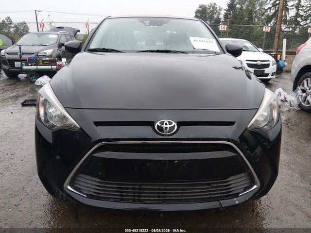 3MYDLBYV5HY154498 Toyota YARIS IA