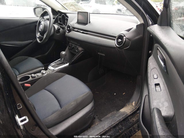 3MYDLBYV5HY154498 Toyota YARIS IA