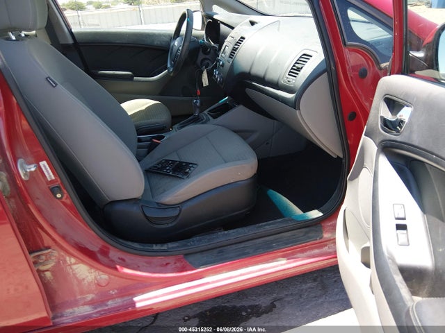 Auction sale of the 2015 Kia Forte Lx, vin: KNAFX4A62F5310997, lot number: 45315252