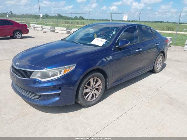 KIA Optima Lx 2018 5XXGT4L36JG181446 Image 2