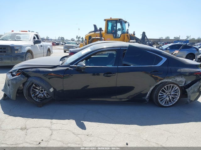 Lexus IS 300 2023 JTHDA1D24P5124901 Image 14
