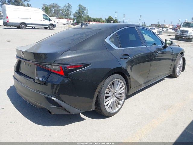 Lexus IS 300 2023 JTHDA1D24P5124901 Image 4