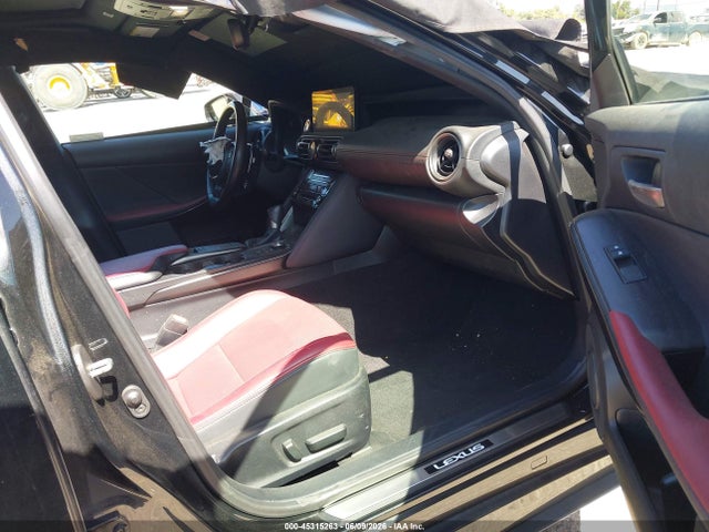Lexus IS 300 2023 JTHDA1D24P5124901 Image 5