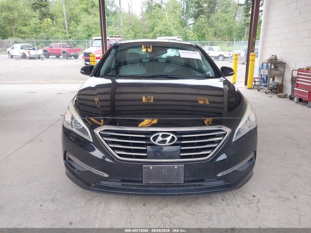 Hyundai Sonata Limited 2015 5NPE34AF0FH100490 Image 12