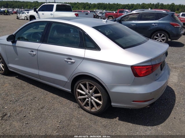 45315278 :رقم المزاد ، WAUC7GFF8G1097656 vin ، 2016 Audi A3 1.8t Premium مزاد بيع