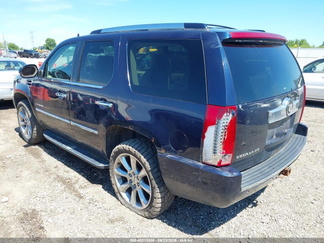Продажа на аукционе авто 2007 Cadillac Escalade Standard, vin: 1GYFK63817R351217, номер лота: 45315300