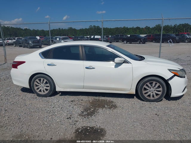 1N4AL3AP8JC172985 Nissan Altima 2.5 S