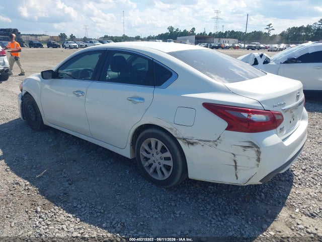 1N4AL3AP8JC172985 Nissan Altima 2.5 S