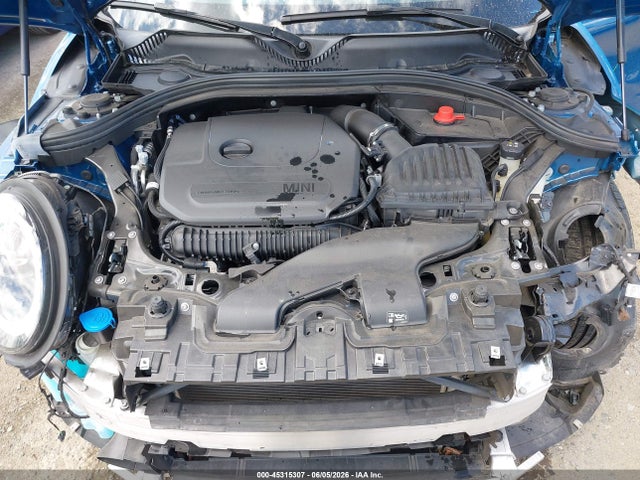 2023 Mini Clubman Cooper S მანქანა იყიდება აუქციონზე, vin: WMWXJ1C01P2T80927, აუქციონის ნომერი: 45315307