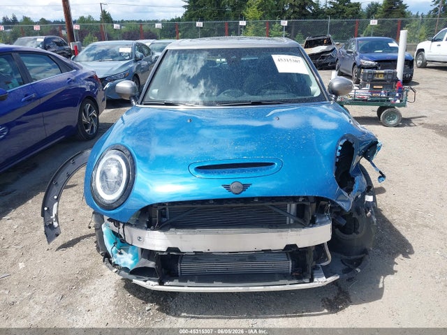2023 Mini Clubman Cooper S მანქანა იყიდება აუქციონზე, vin: WMWXJ1C01P2T80927, აუქციონის ნომერი: 45315307