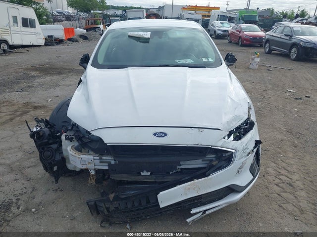 3FA6P0HD1LR216169 Ford FUSION SE