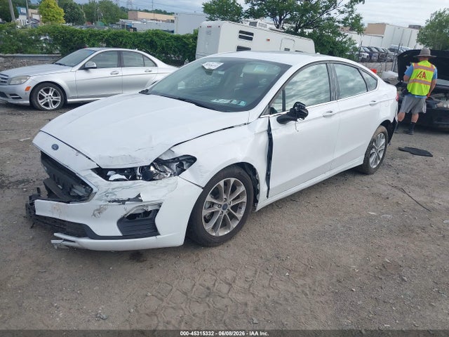 3FA6P0HD1LR216169 Ford FUSION SE