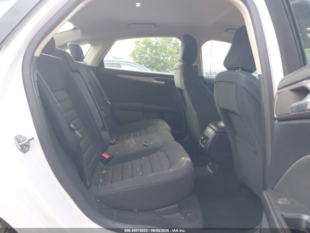 3FA6P0HD1LR216169 Ford FUSION SE
