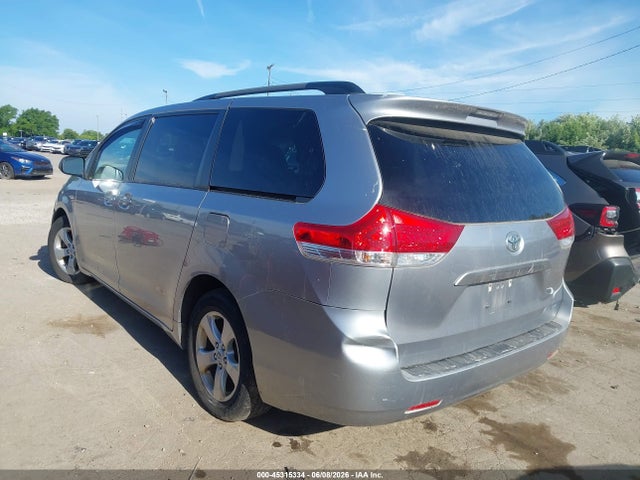 Продаж на аукціоні авто 2011 Toyota Sienna Le V6, vin: 5TDKK3DCXBS022077, номер лоту: 45315334
