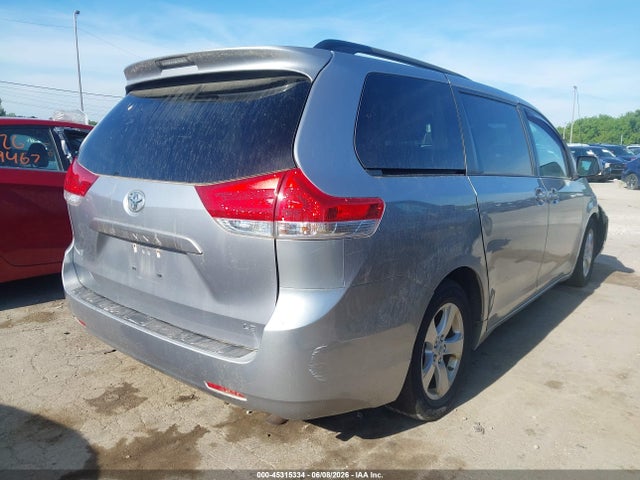 Продаж на аукціоні авто 2011 Toyota Sienna Le V6, vin: 5TDKK3DCXBS022077, номер лоту: 45315334