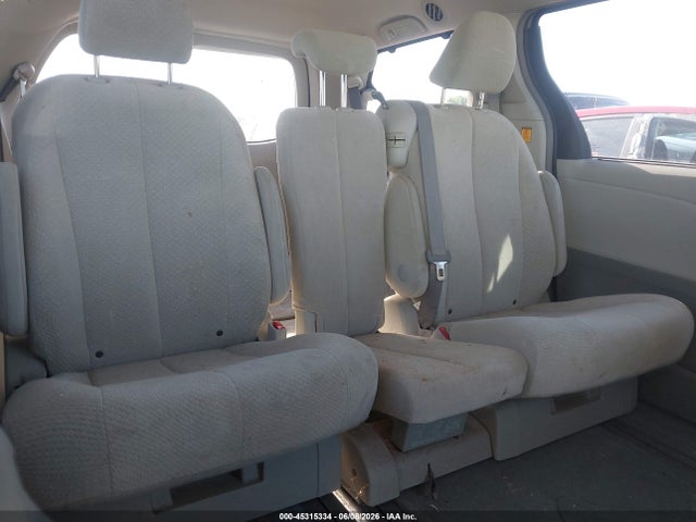 Продаж на аукціоні авто 2011 Toyota Sienna Le V6, vin: 5TDKK3DCXBS022077, номер лоту: 45315334