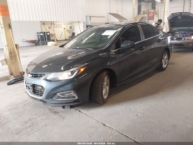 Chevrolet Cruze Lt Auto 2017 1G1BE5SM1H7204356 Image 2
