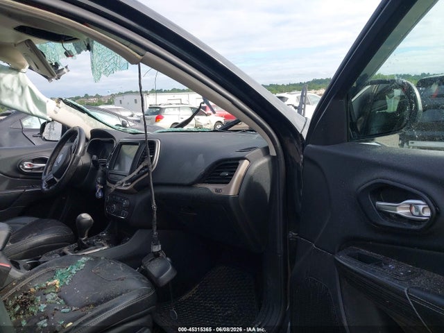 Продаж на аукціоні авто 2015 Jeep Cherokee Latitude, vin: 1C4PJMCS3FW577854, номер лоту: 45315365