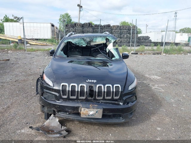 Продаж на аукціоні авто 2015 Jeep Cherokee Latitude, vin: 1C4PJMCS3FW577854, номер лоту: 45315365