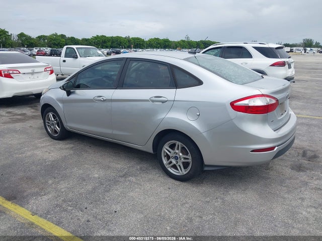 45315375 :رقم المزاد ، 3FADP4BJ4KM139404 vin ، 2019 Ford Fiesta Se مزاد بيع