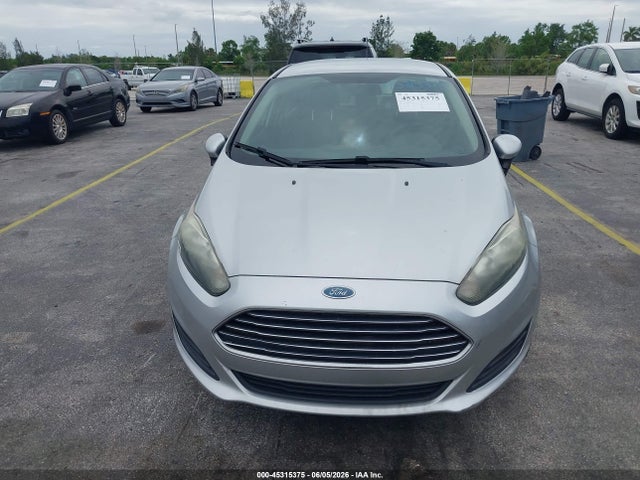 45315375 :رقم المزاد ، 3FADP4BJ4KM139404 vin ، 2019 Ford Fiesta Se مزاد بيع