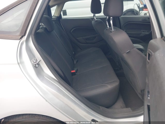 45315375 :رقم المزاد ، 3FADP4BJ4KM139404 vin ، 2019 Ford Fiesta Se مزاد بيع
