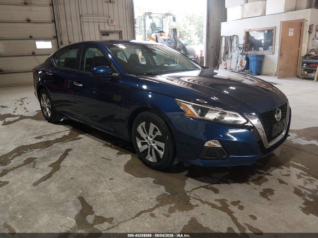 45315388 :رقم المزاد ، 1N4BL4BV4MN394987 vin ، 2021 Nissan Altima S Fwd مزاد بيع