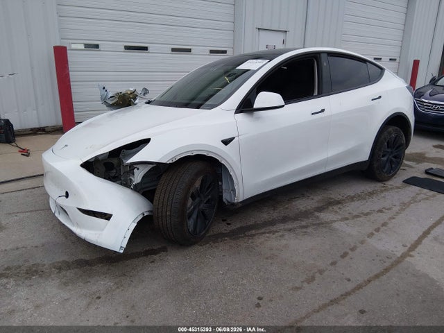 Продаж на аукціоні авто 2025 Tesla Model Y Long Range Dual Motor All-wheel Drive, vin: 7SAYGDEE2SF295958, номер лоту: 45315393