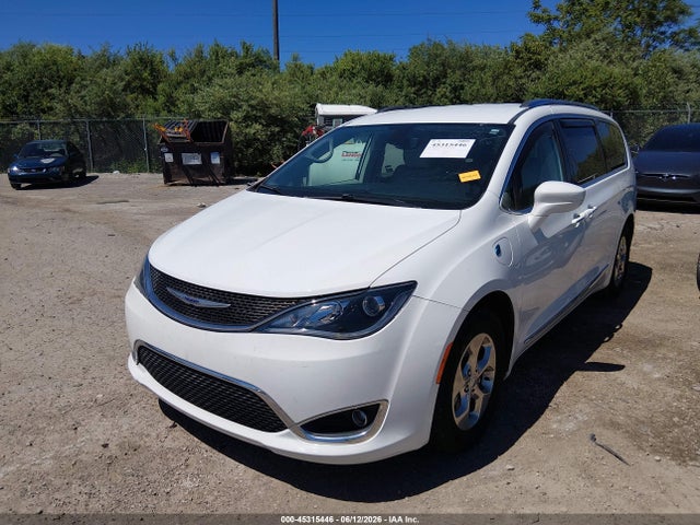 Продаж на аукціоні авто 2020 Chrysler Pacifica Hybrid Touring L, vin: 2C4RC1L79LR199444, номер лоту: 45315446
