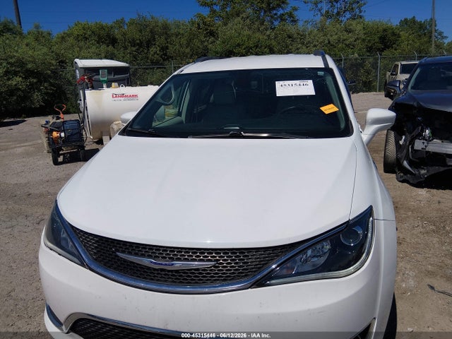 Продаж на аукціоні авто 2020 Chrysler Pacifica Hybrid Touring L, vin: 2C4RC1L79LR199444, номер лоту: 45315446