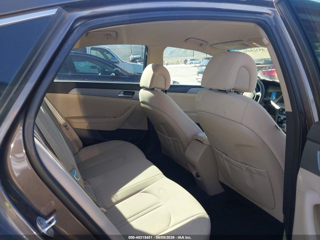 Продаж на аукціоні авто 2017 Hyundai Sonata Se, vin: 5NPE24AF1HH476671, номер лоту: 45315451