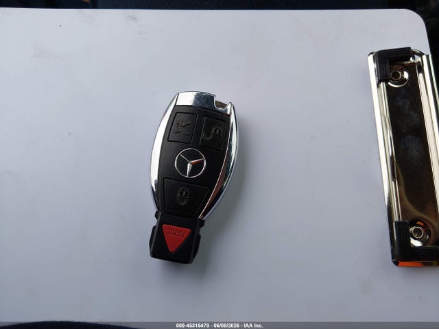 WDCGG5HB5EG263672 Mercedes-Benz GLK 350
