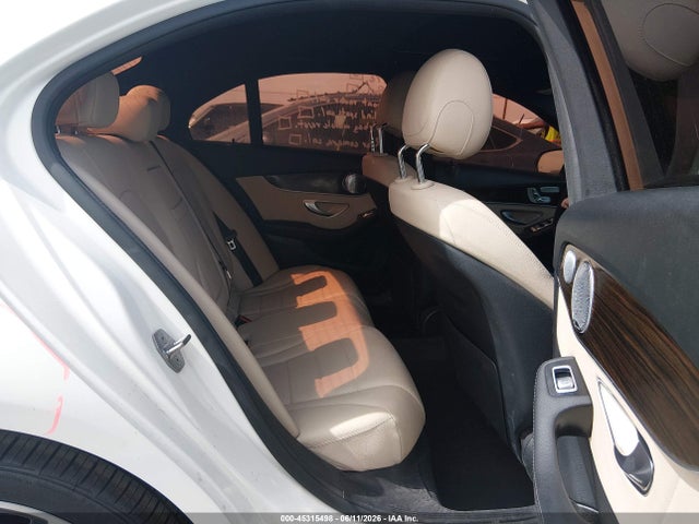 2019 Mercedes-benz C 300 მანქანა იყიდება აუქციონზე, vin: 55SWF8DB4KU305460, აუქციონის ნომერი: 45315498