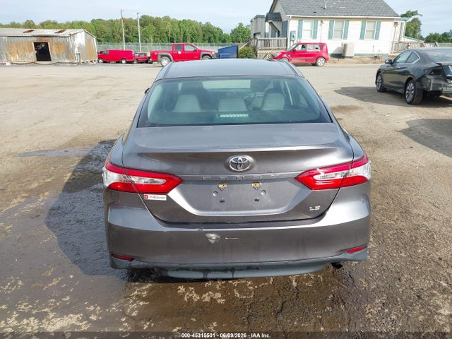 Aukcja sprzedaży 2018 Toyota Camry Le, vin: 4T1B11HK7JU640889, numer aukcji: 45315501