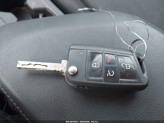 Продажа на аукционе авто 2020 Volkswagen Jetta 1.4t R-line/1.4t S/1.4t Se, vin: 3VWCB7BU8LM033875, номер лота: 45315512